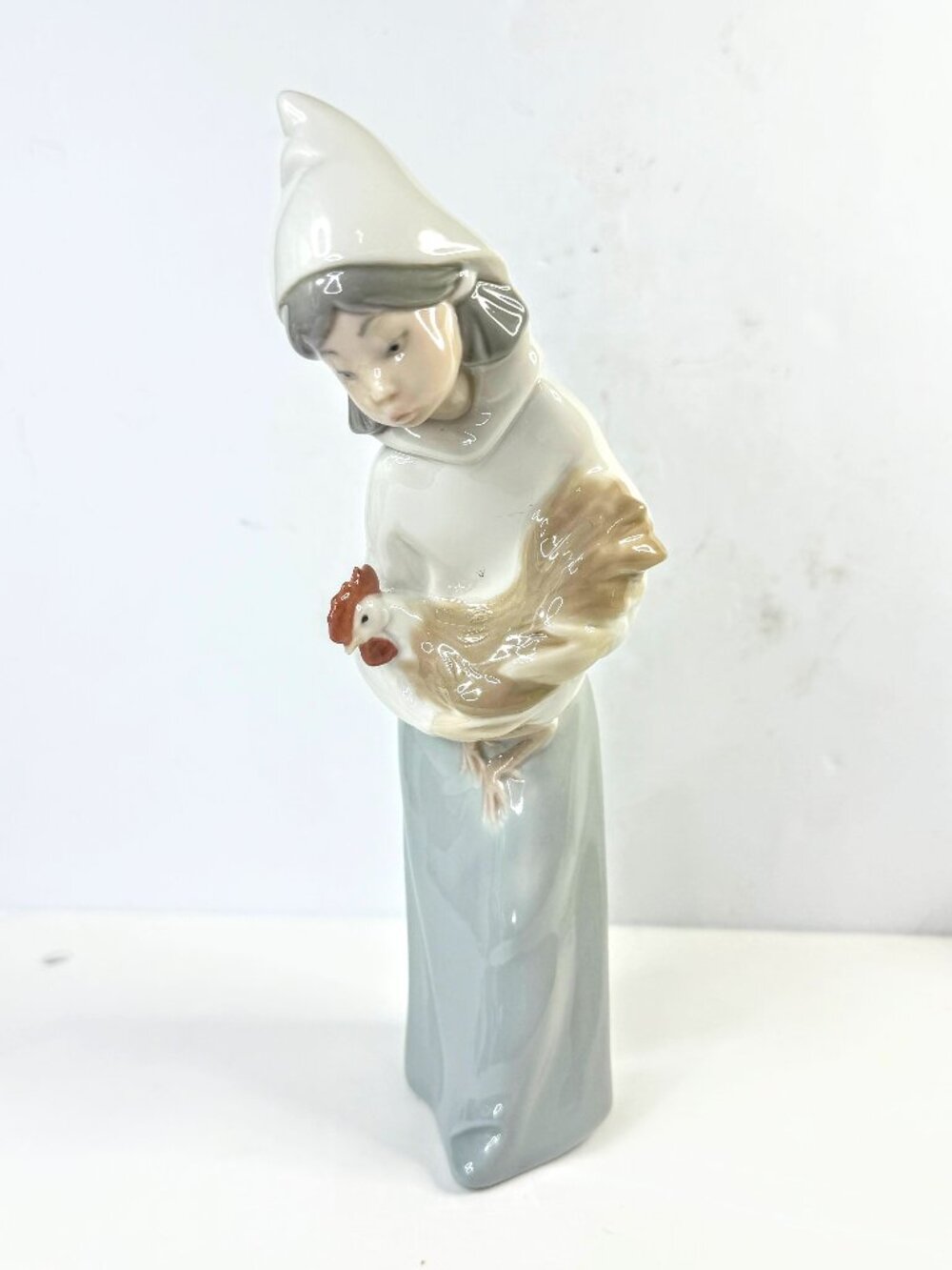 Vintage Lladró #4677 Girl With Rooster Shepherdess Glazed Porcelain A1046